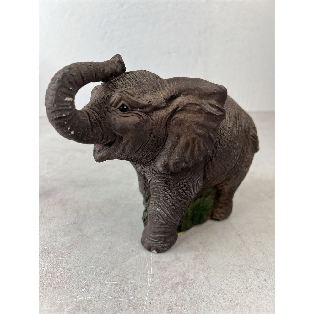 Bandanna Elephant Sculpture 1982 Chips In Paint San Diego CA‎ VTG